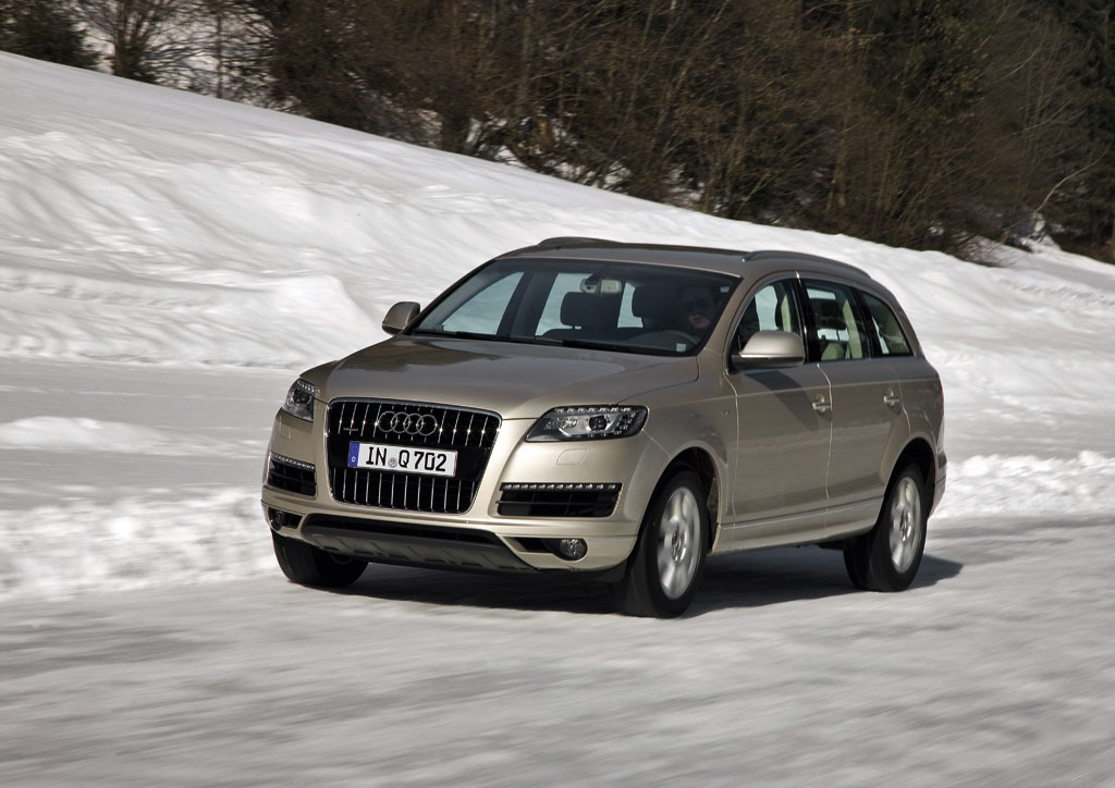 Cars Plaza: 2010 Audi Q7 30 Year Quattro Edition Gallery